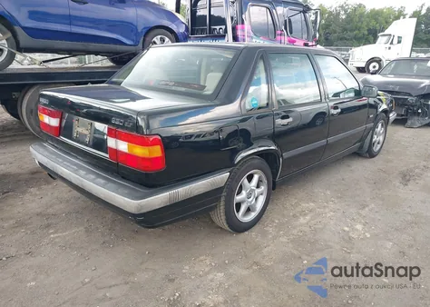 1993 Volvo 850 из США, поврежденный, VIN YV1LS5508P2067483